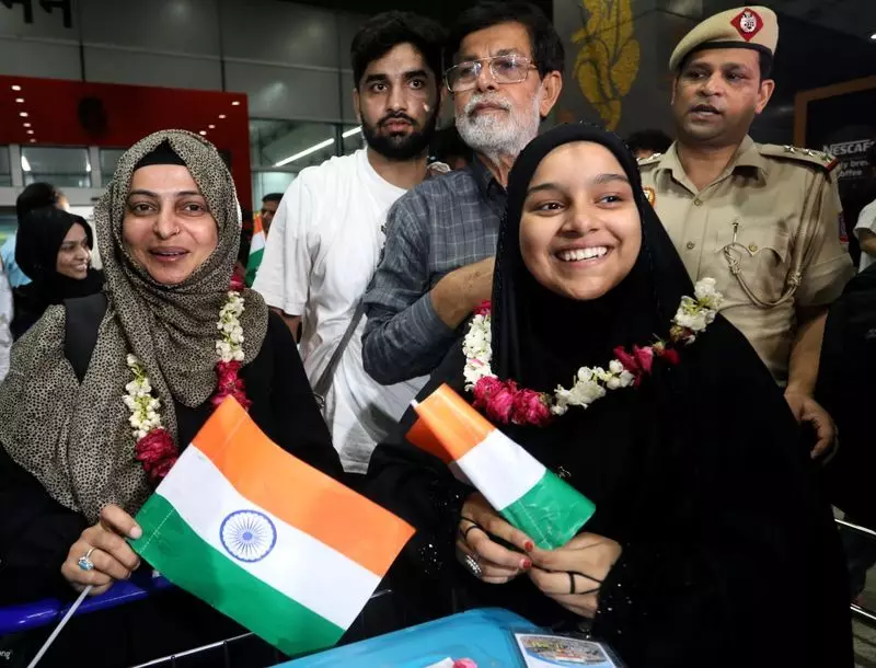 Operation Sindhu: Another 280 Indians Evacuated from Iran on Special Flight Operation Sindhu: Another 280 Indians Evacuated from Iran on Special Flight
