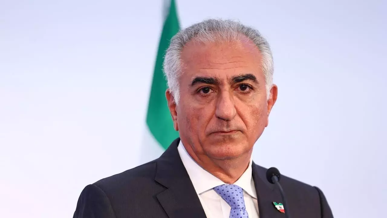 Reza Pahlavi Says Iran’s Regime Is Collapsing, Urges Khamenei to Step Down Amid Rising Tensions Reza Pahlavi Says Iran’s Regime Is Collapsing, Urges Khamenei to Step Down Amid Rising Tensions