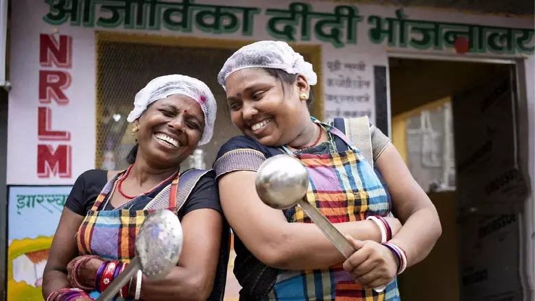 Bihar Expands Jeevika Didis Kitchen to All Government Offices for Womens Employment Bihar Expands Jeevika Didis Kitchen to All Government Offices for Womens Employment