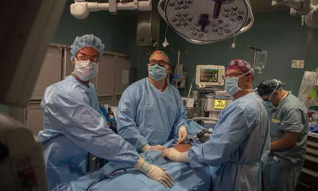 Pune Doctors Successfully Remove 18-Kg Ovarian Tumor from 68-Year-Old Bihar Woman