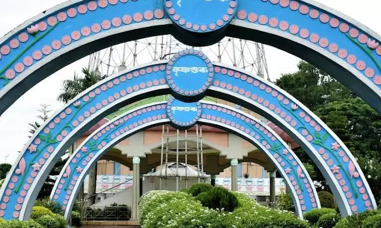 From Spiritualism to Market Economy:  How Political Power Reshaped Assam’s Guru Tradition