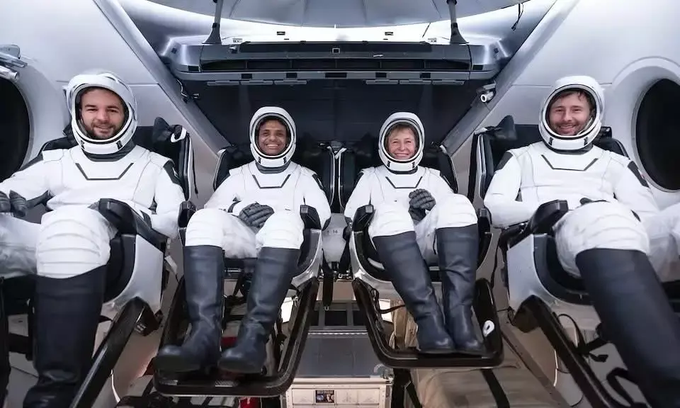 Ax-4 Crew Begins Research Preparations After First Full Day on International Space Station