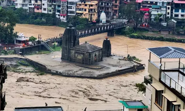 Himachal Pradesh Monsoon Disaster: Death Toll Rises to 80 Amid Widespread Destruction