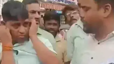 Shiv Sena (UBT) Workers Assault Auto-Rickshaw Driver Over ‘Anti-Marathi’ Remarks: ‘Given a Befitting Reply’ Shiv Sena (UBT) Workers Assault Auto-Rickshaw Driver Over ‘Anti-Marathi’ Remarks: ‘Given a Befitting Reply’