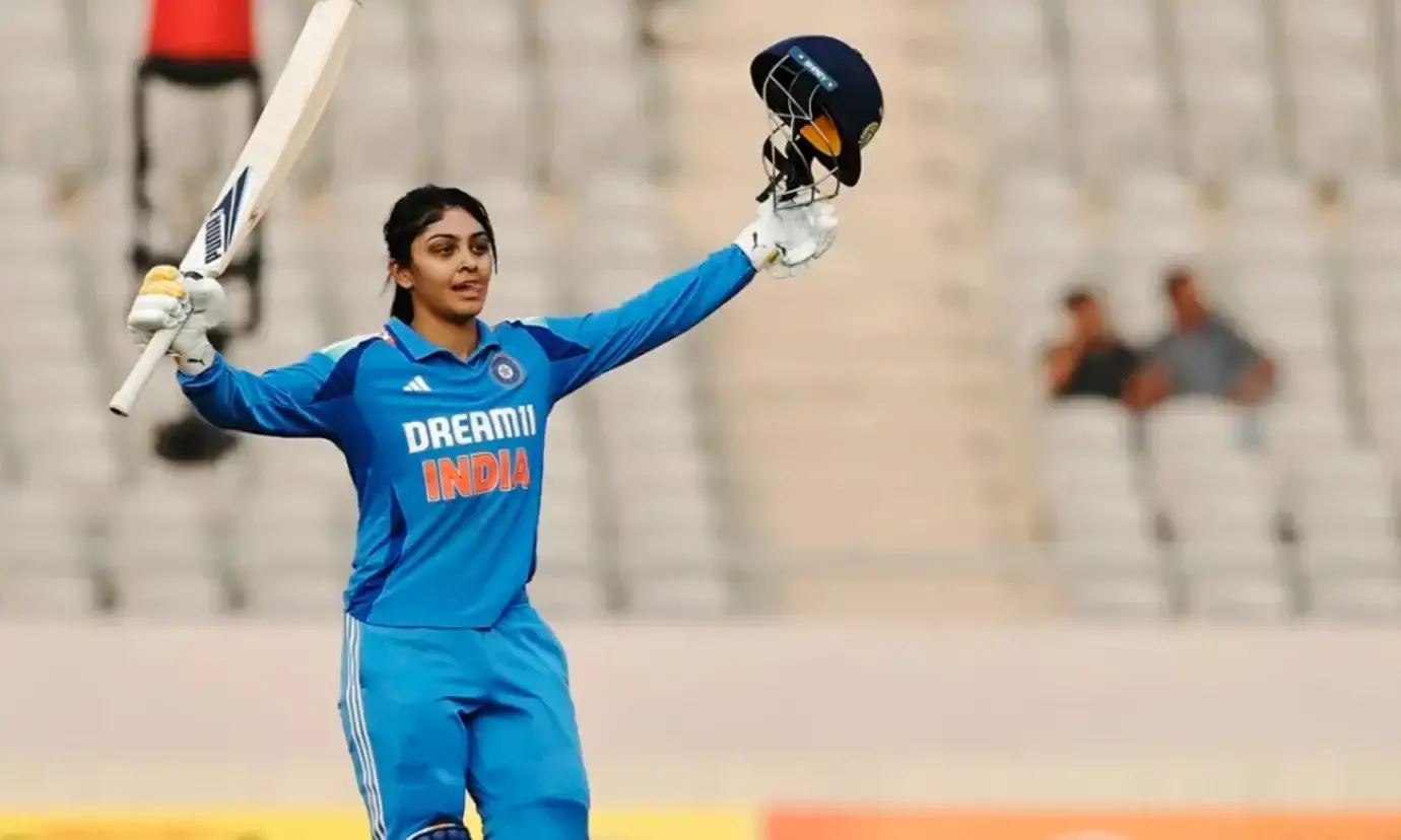 India Women’s Cricketer Slammed on Live TV for Shockingly Sloppy Mistake vs England: ‘Very Poor from Harleen Deol’