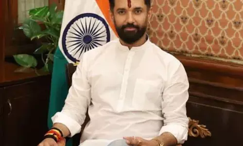 Chirag Paswan Alleges Bomb Plot Against Him, Calls It a Political Conspiracy Chirag Paswan Alleges Bomb Plot Against Him, Calls It a Political Conspiracy