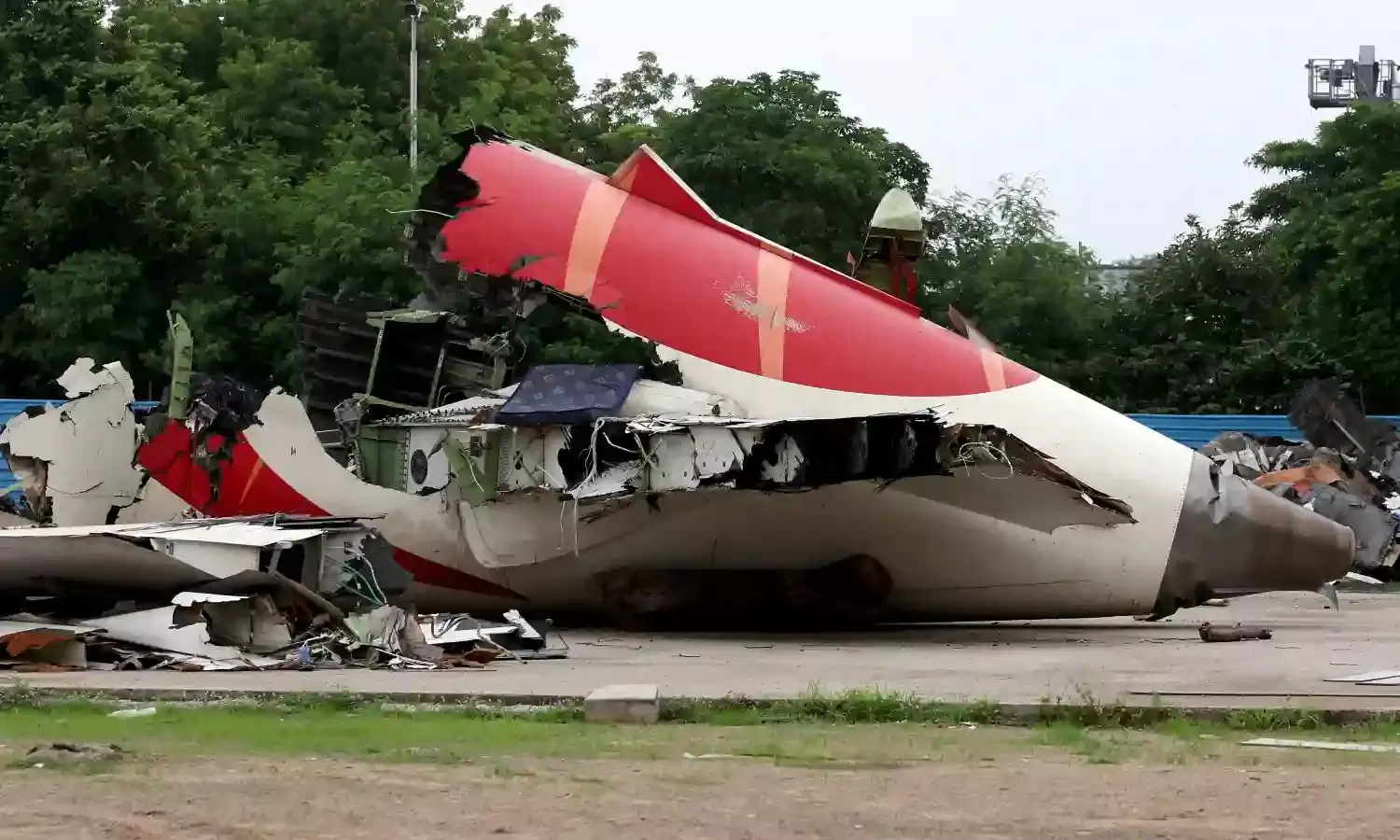 Centre criticizes Western media for biased coverage of Air India crash, praises investigation efforts