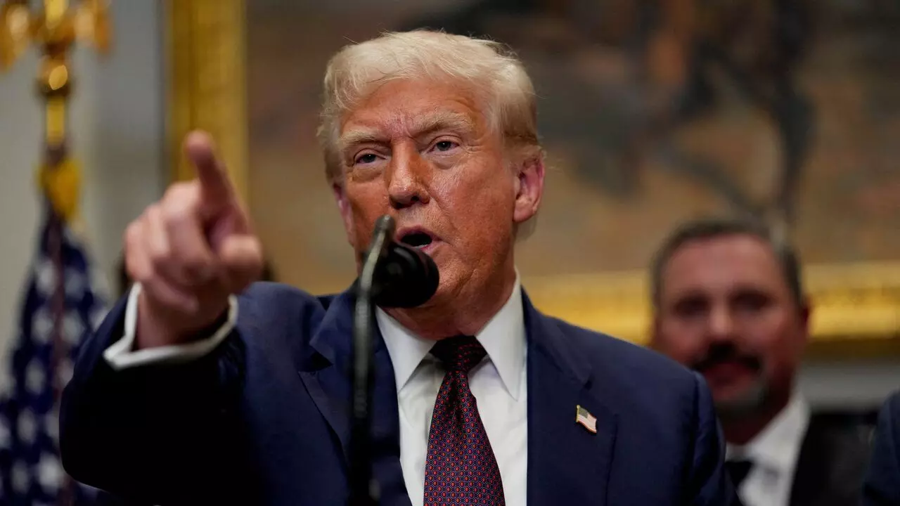 Kremlin Slams Trump’s Tariff Threats to India Over Russian Oil Trade