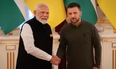 Ukrainian President Zelensky Talks Peace with PM Modi Amid US Tariffs on India
