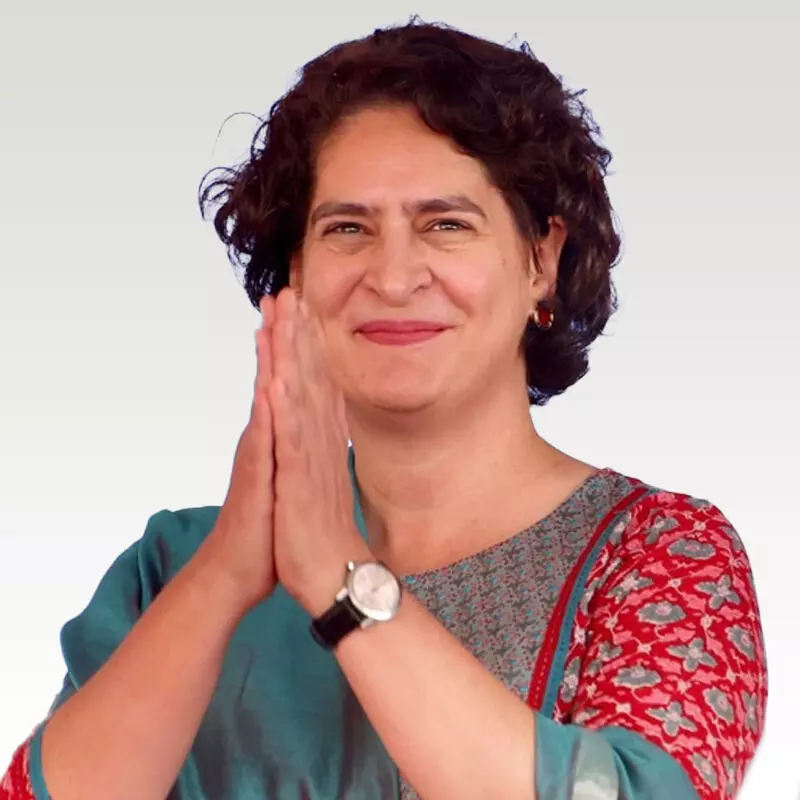 Priyanka Gandhi Slams SC Order on Stray Dogs, Calls It “Horrendously Inhumane”