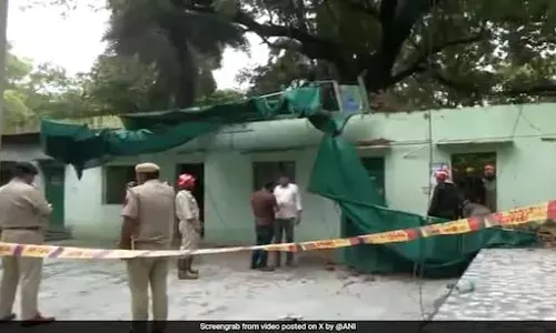 Roof Collapse at Dargah Near Humayuns Tomb in Delhi Leaves Five Dead