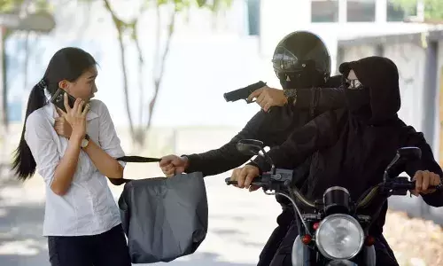 17-Year-Old School Girl Robbed at Knife-Point by Four Masked Men in Shillong