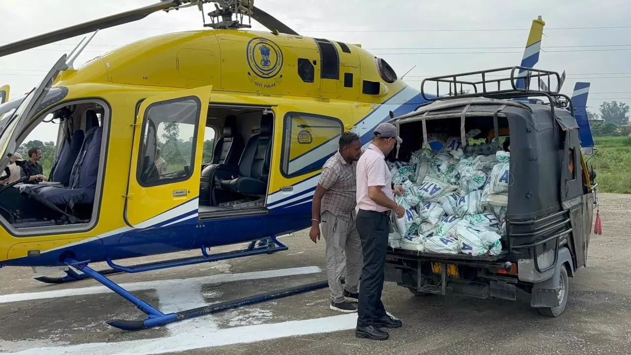 CM Deploys State Government Helicopter for Flood Relief; undertake field visits of affected areas  with Cabinet Colleagues