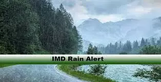 Heavy Rains Bring Delhi to a Standstill: Traffic Jams, Metro Delays, and Flight Disruptions