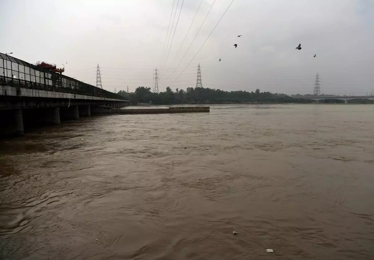Delhi on high alert as Yamuna set to cross danger mark by 8 PM today