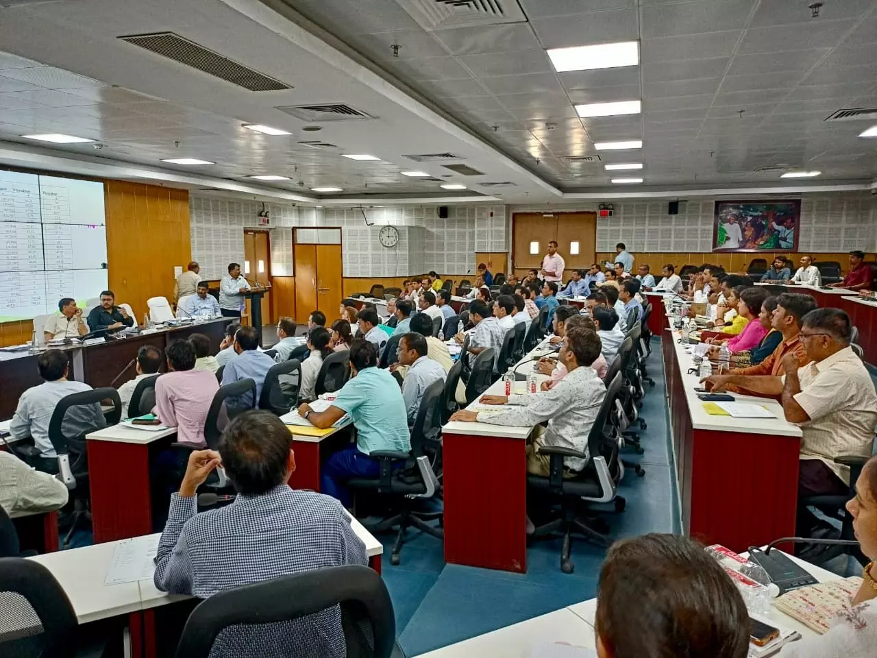 Bihar Agriculture Dept reviews Kharif crop, seed distribution and subsidy schemes