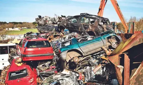 Bengal Government Launches Major Cleanup Drive to Scrap 22,000 Old Vehicles