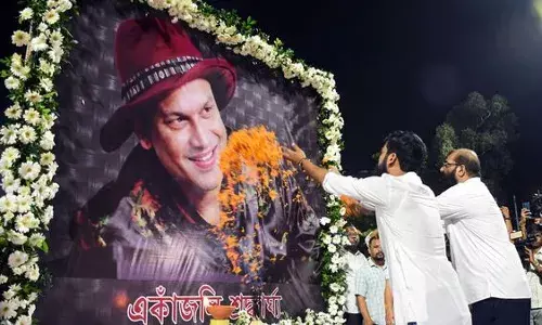Assam Prepares State Honours for Zubeen Garg’s Cremation in Sonapur
