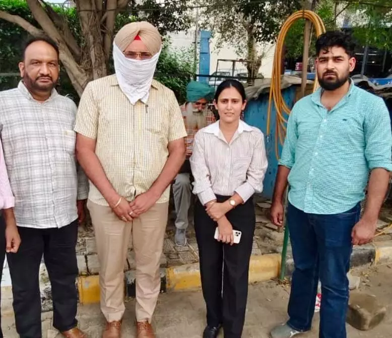 Punjab Vigilance Bureau Arrests ASI Red-Handed Taking ₹30,000 Bribe