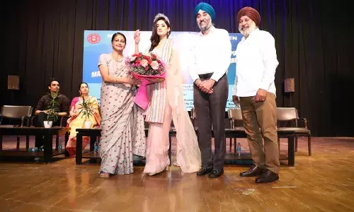 Mata Sundri College Felicitates Miss Universe India 2025 Manika Vishwakarma