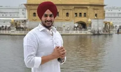 Punjabi Singer Rajvir Jawanda Critical After Bike Accident, On Ventilator in Mohali