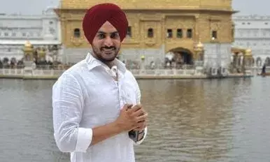 Punjabi Singer Rajvir Jawanda Critical After Bike Accident, On Ventilator in Mohali