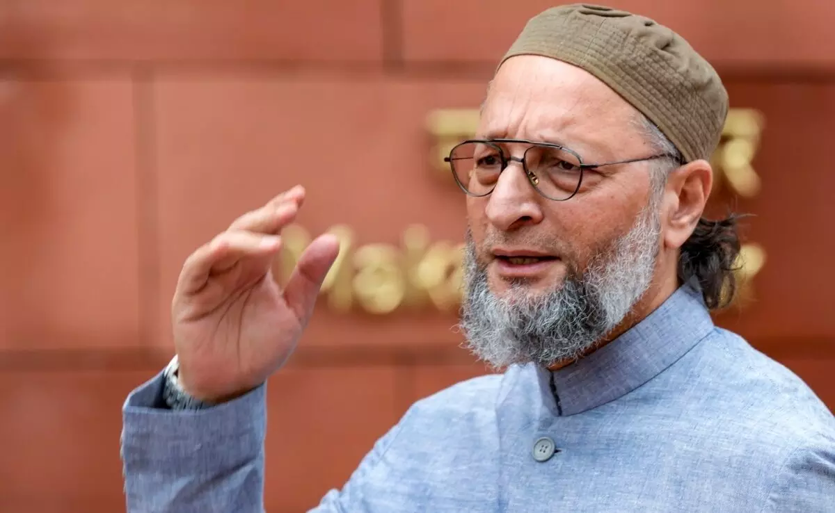Asaduddin Owaisi Announces AIMIM’s Entry into Mithilanchal, to Contest Four Seats
