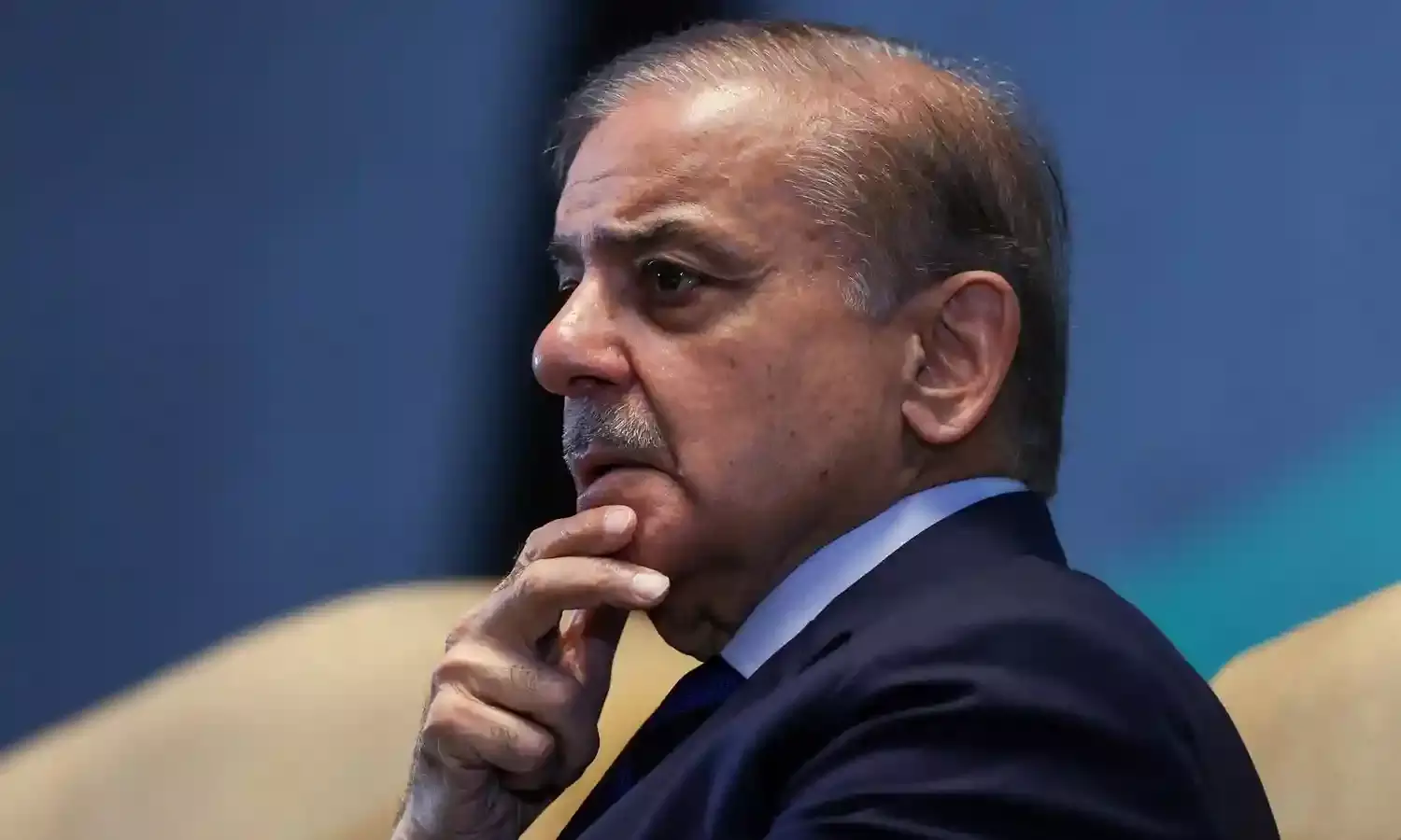 Tensions Soar as Pakistan and Afghanistan Exchange Deadly Border Fire