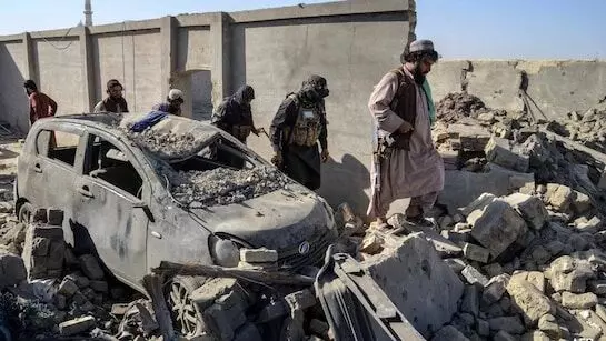 Ceasefire Collapses as Pakistan Airstrikes Kill 10 in Afghanistan; Taliban Accuses Islamabad of ‘Cowardly Attack’