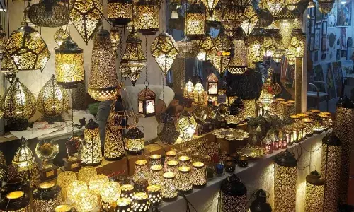 The Economics of Modern Diwali: A Festival of Gifts or a Grand Corruption Fair?