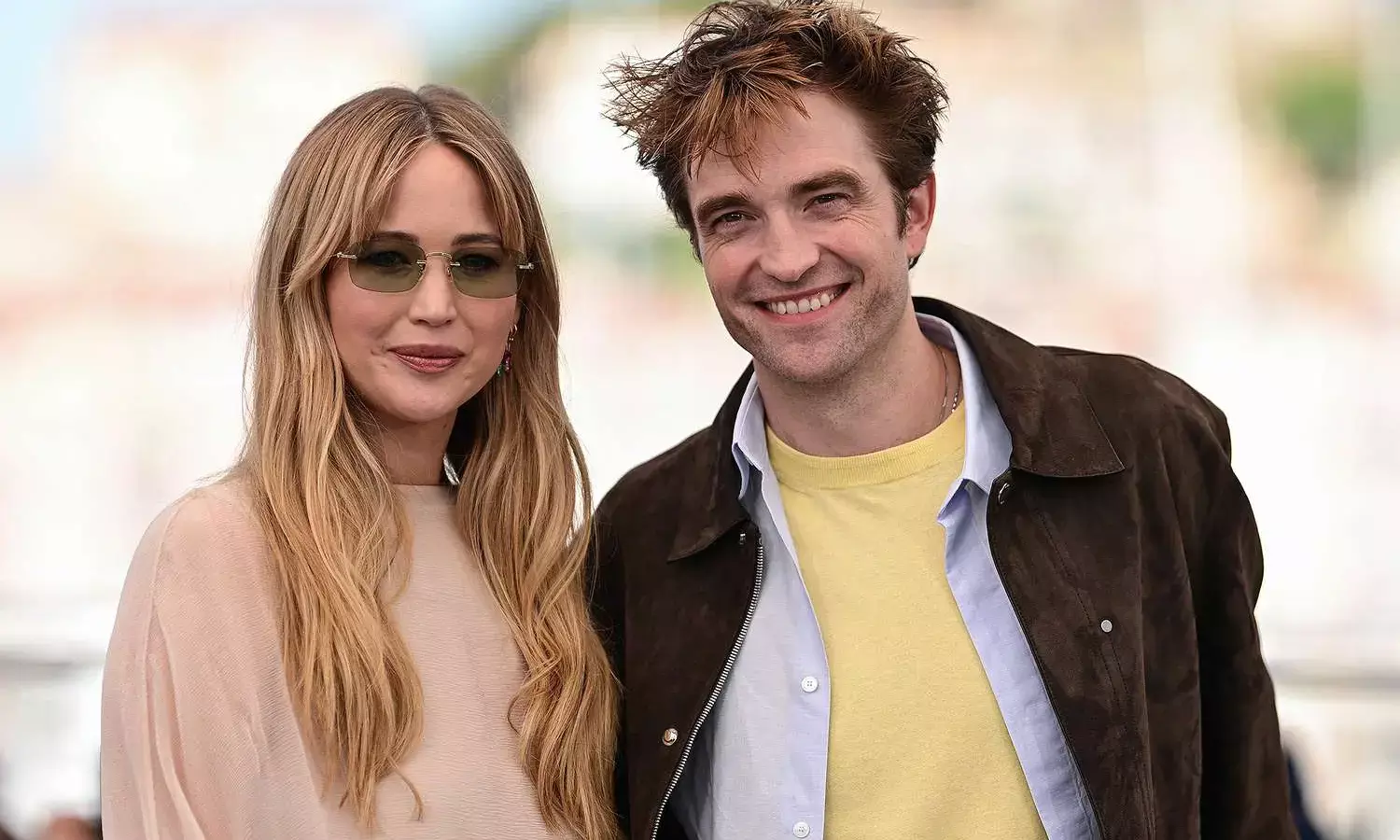Jennifer Lawrence Reveals She Fed Robert Pattinson Trash—And He Loved It
