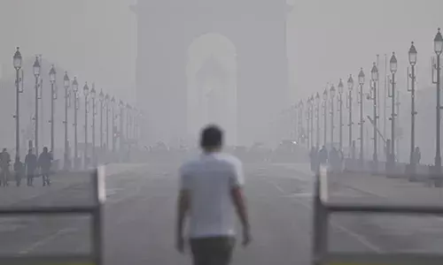 Delhi Cracks Down on Illegal Construction to Curb Dust Pollution