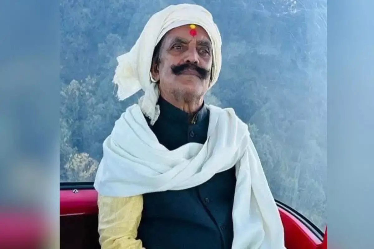 Violence Erupts During Dularchand Yadav’s Funeral in Mokama; Stone-Pelting and Firing Reported