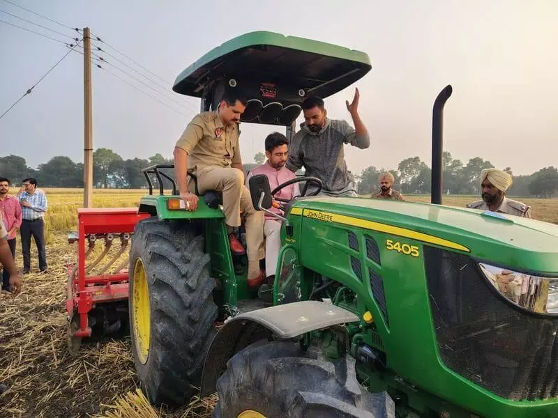 Moga Leads Punjab’s Green Revolution 2.0: Officials Join Farmers to End Stubble Burning