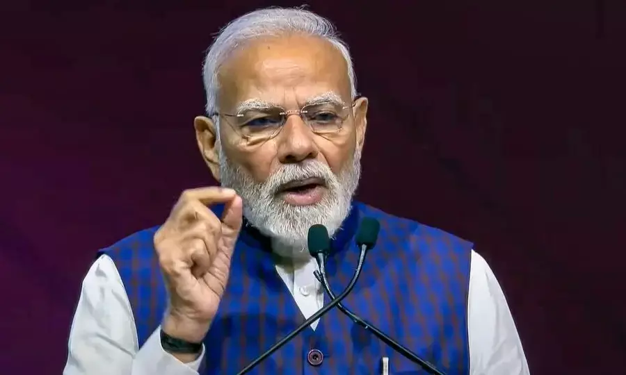 Modi Slams RJD-Congress Alliance in Bihar, Calls It a “Marriage of Convenience Bound to Collapse After Polls”