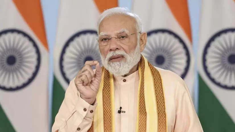 PM Modi Ends Bihar Campaign with Call to Defeat ‘Jungle Raj’, Says RJD-Congress Symbolise Corruption and Fear