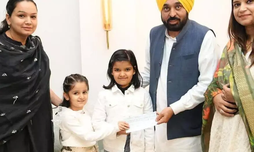 Punjab Flood Relief Gets an Unlikely Push from Two Young Amritsar Sisters