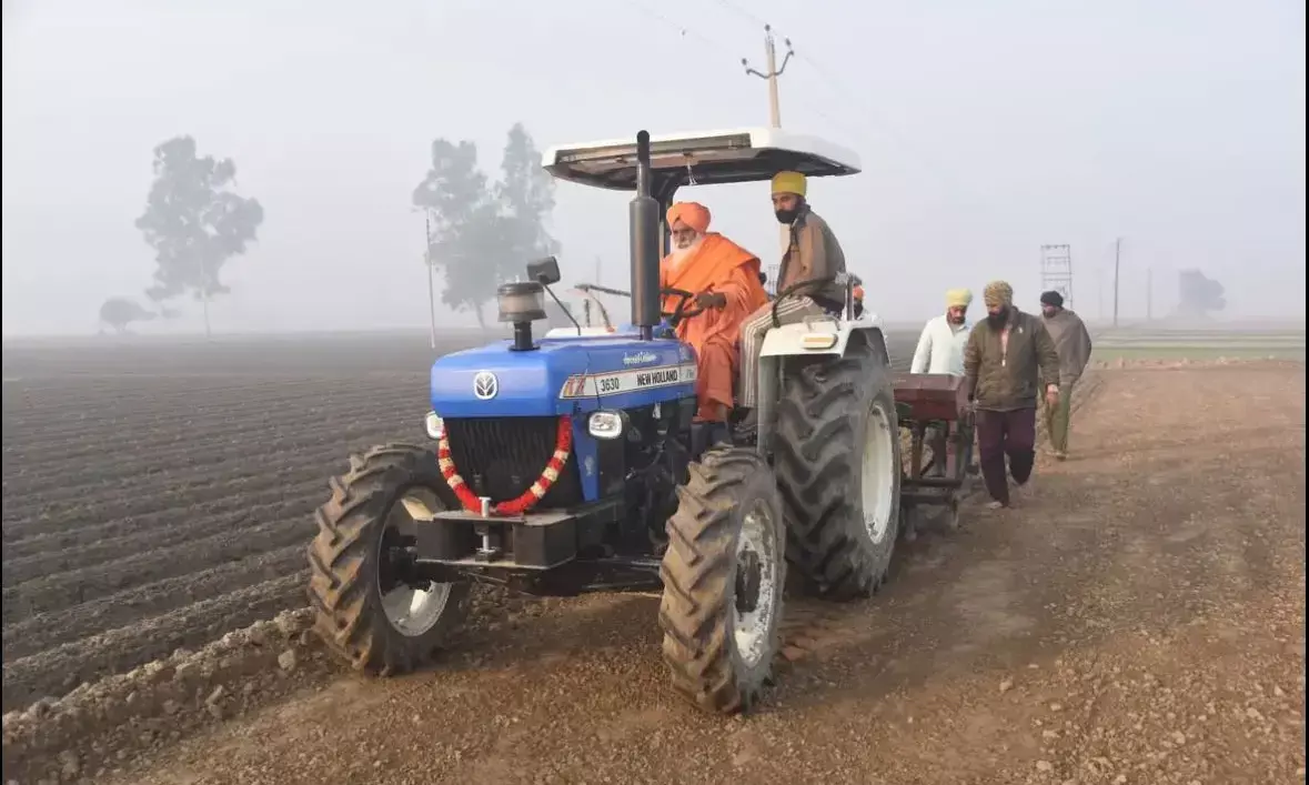 AAP Govt Rolls Out ‘Jiska Khet, Uski Ret’ Scheme as MP Seechewal Leads Ground Efforts in Flood-Hit Punjab