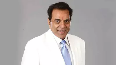 Bollywood Icon Dharmendra Passes Away; Film Fraternity Mourns the Loss of a Legend