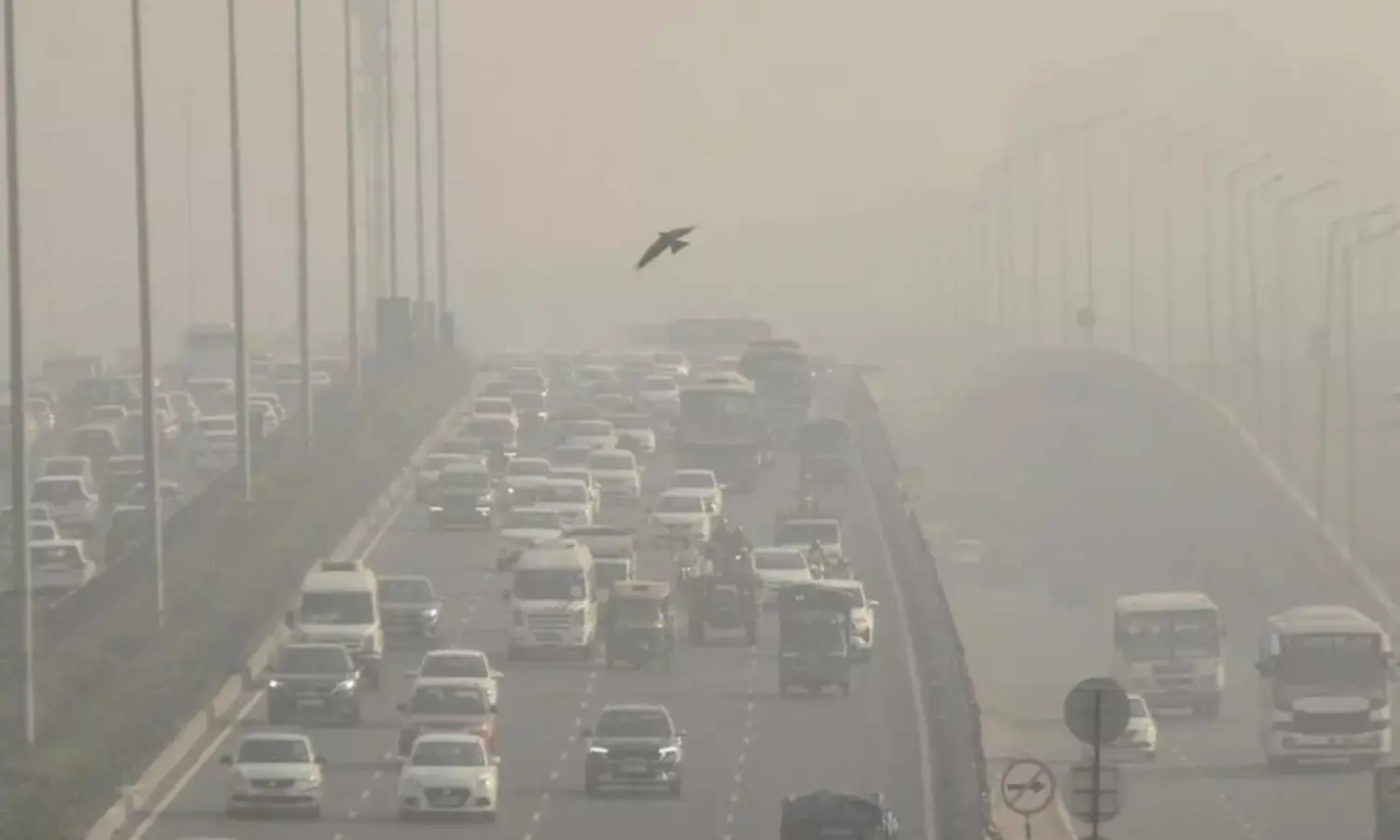 Ethiopian Volcano Ash Cloud Sweeps Over North India but Leaves Delhi’s AQI Largely Unaffected