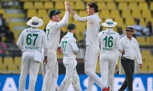 South Africa Set India 549-Run Target, Reduce Hosts to 27/2 in Guwahati