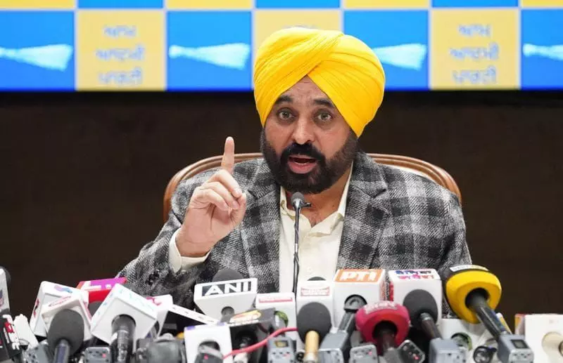 “The Public Doesn’t Owe Proof—The Election Commission Does”: CM Mann’s Statement Sparks National Debate “The Public Doesn’t Owe Proof—The Election Commission Does”: CM Mann’s Statement Sparks National Debate