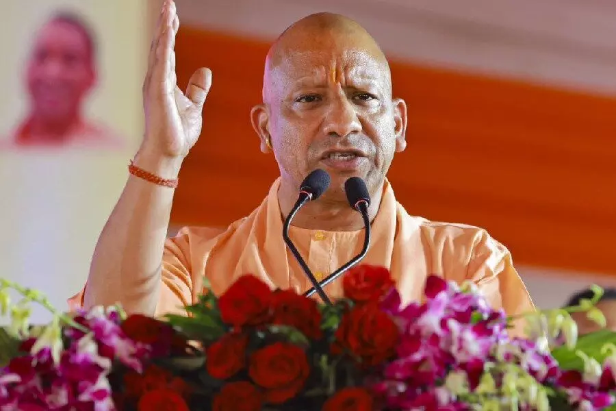 CM Yogi Announces Major Social Security and Infrastructure Measures on Mahaparinirvan Diwas CM Yogi Announces Major Social Security and Infrastructure Measures on Mahaparinirvan Diwas