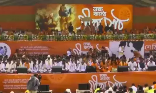 Kolkata’s Brigade Gears Up for Mass Gita Chanting as Organisers Claim 5-Lakh Turnout