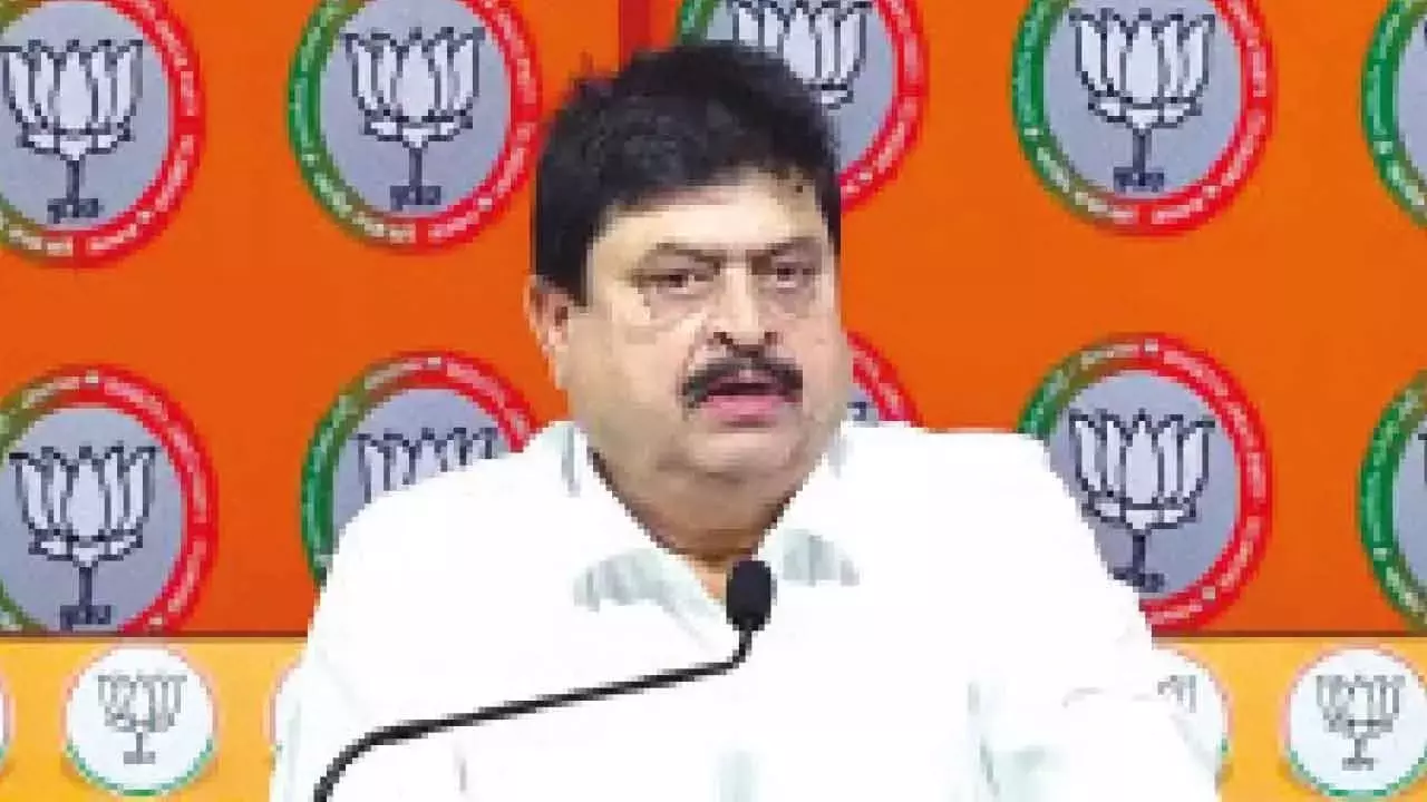 Telangana BJP Stages Maha Dharna, Accuses Congress Government of Fraud and Failed Promises Telangana BJP Stages Maha Dharna, Accuses Congress Government of Fraud and Failed Promises