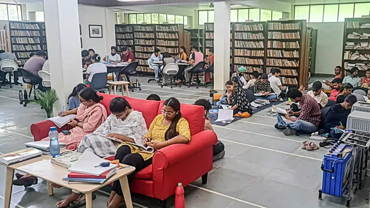 Abohars Aabha Library Among 275 Ultra-Modern Libraries Become Pride of Mann Government, Example for the Country Abohars Aabha Library Among 275 Ultra-Modern Libraries Become Pride of Mann Government, Example for the Country