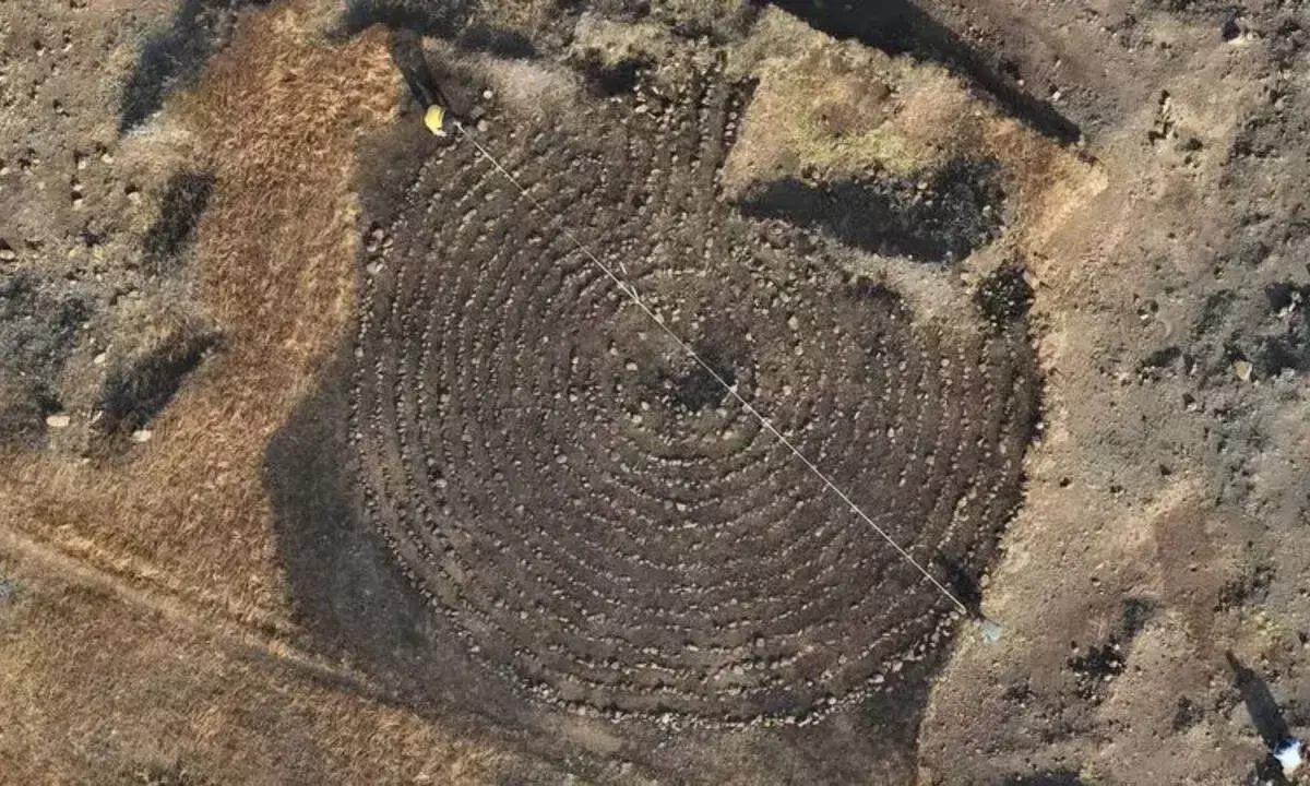 Ancient Stone ‘Chakravyuh’ Discovered in Solapur May Reveal Rome–India Trade Links