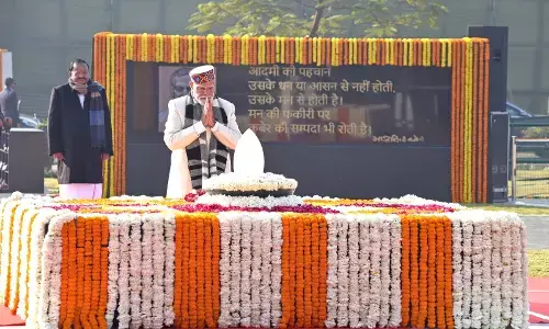 Narendra Modi Pays Tribute to Atal Bihari Vajpayee at ‘Sadaiv Atal’ Memorial on Birth Anniversary