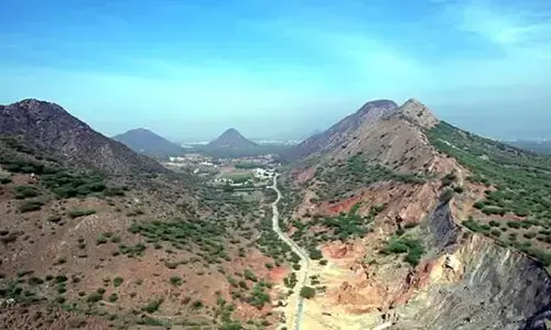 Supreme Court of India Stays Its Own Aravalli Hills Order, Seeks Fresh Expert Review