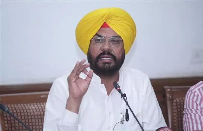 Punjab Police SIT Arrests Prime Accused in 328 Missing Guru Granth Sahib Saroops Case Punjab Police SIT Arrests Prime Accused in 328 Missing Guru Granth Sahib Saroops Case